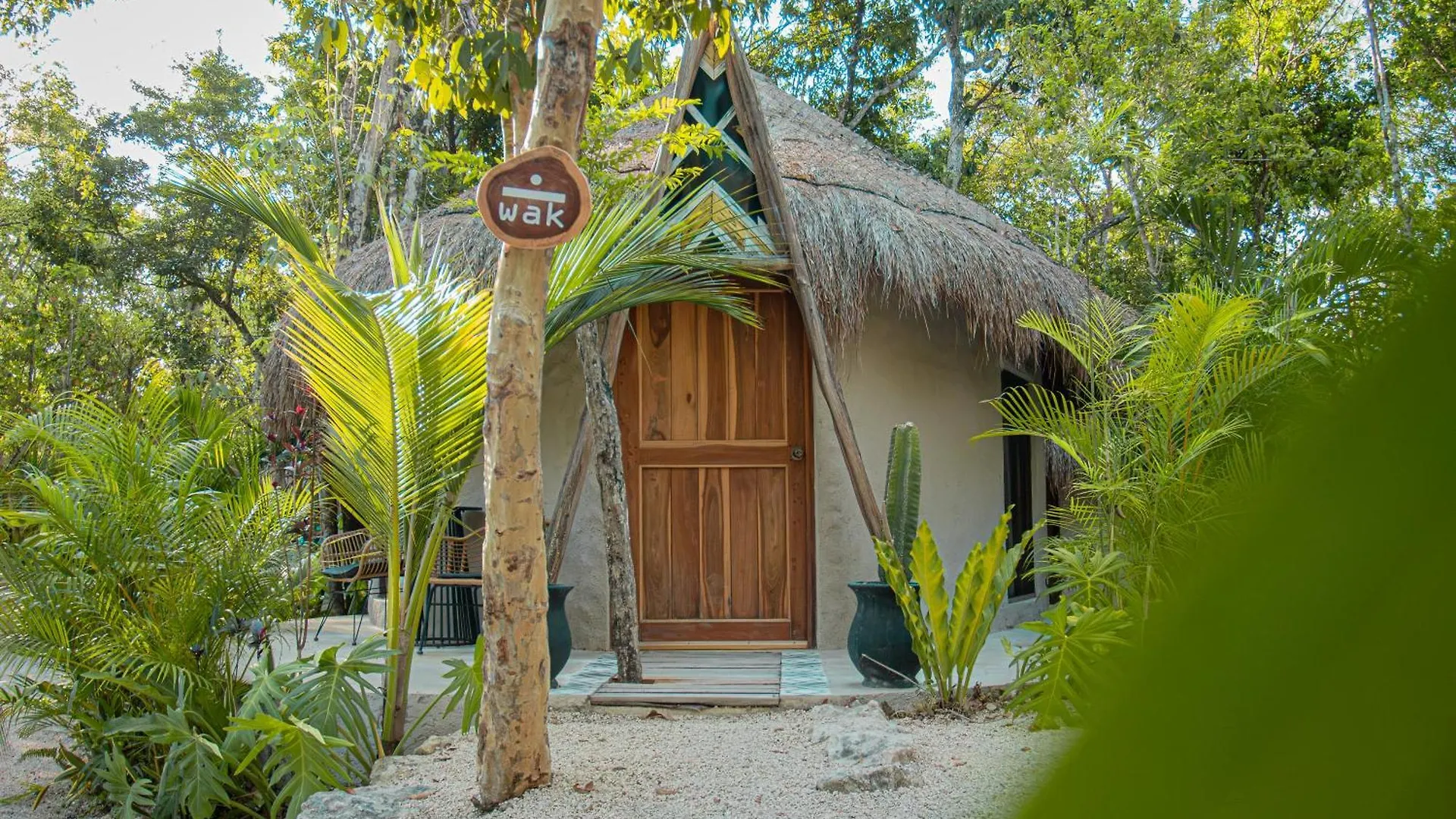 Hotel The Yellow Nest Tulum